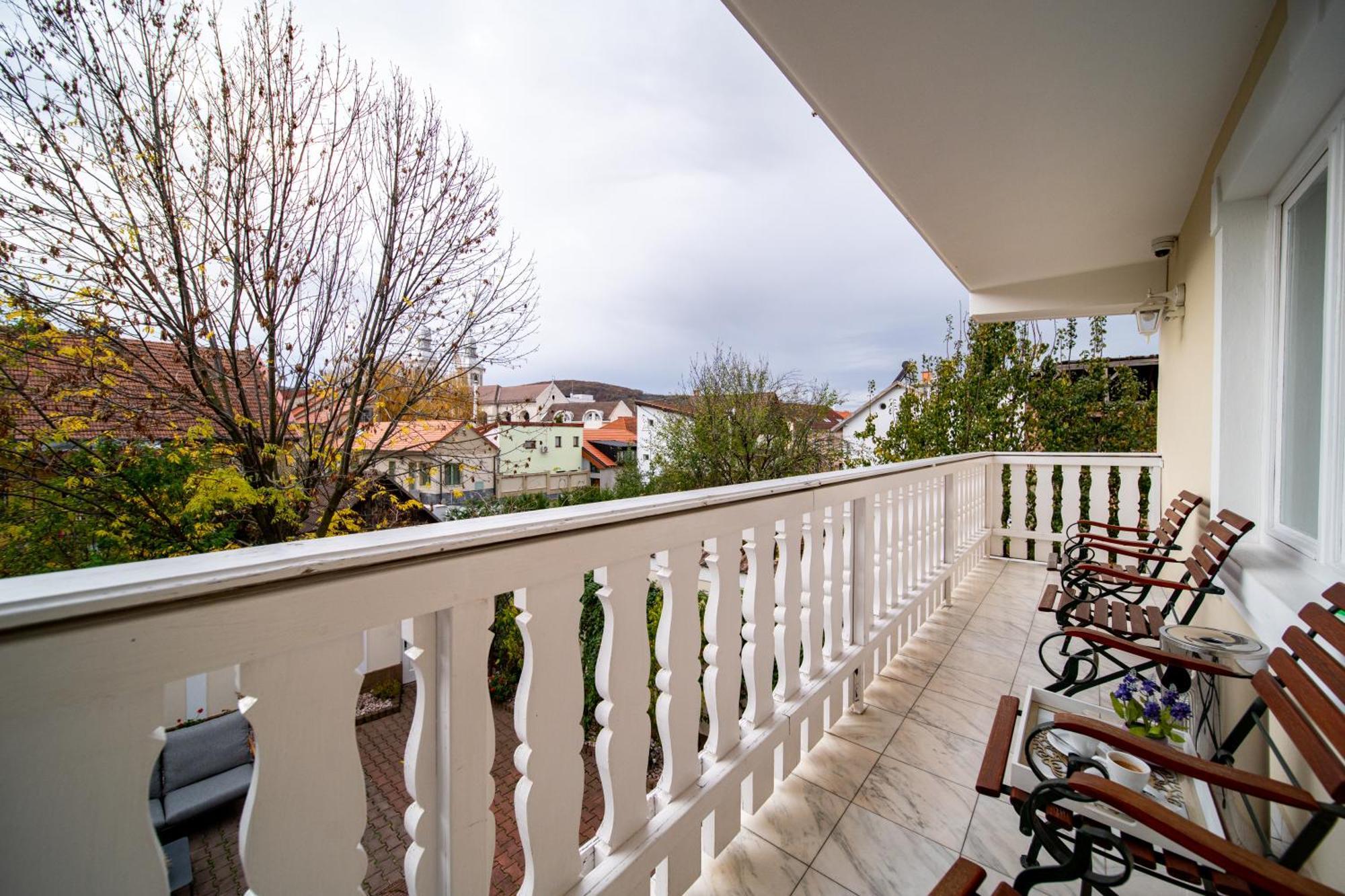 Lilla Panzió Odorheiu Secuiesc Exterior foto