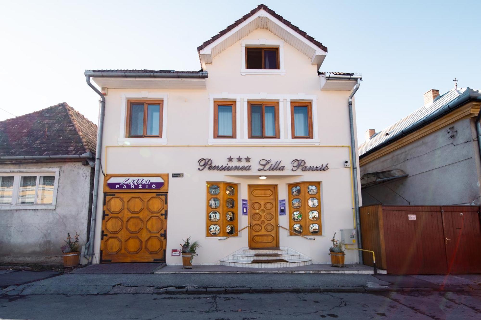Lilla Panzió Odorheiu Secuiesc Exterior foto